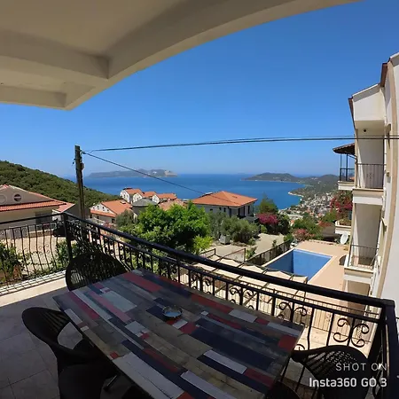 Tunay Apart Kaş